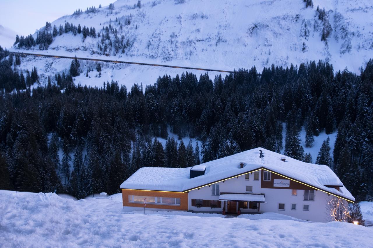 Hotel Sonnalpen Дамюльс Екстер'єр фото